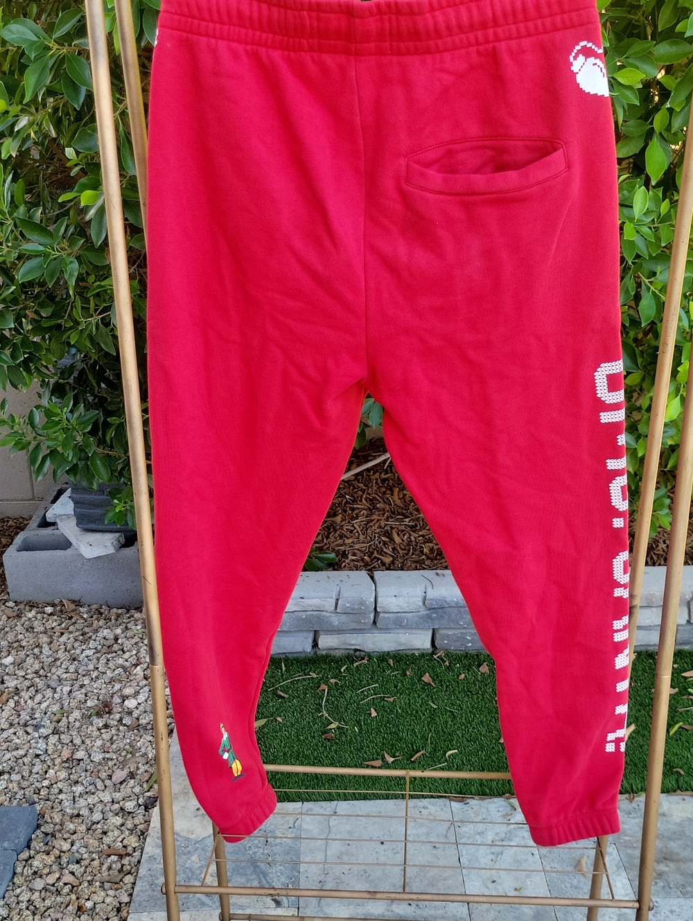 Shoe Palace ELF MOVIE thick Joggers OMG Santa Christmas - Picture 5 of 15